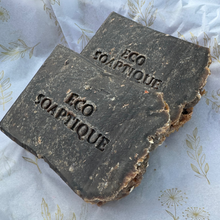 Load image into Gallery viewer, Golden Bee Soap - Turmeric & Honey