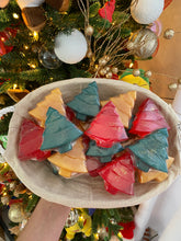 Load image into Gallery viewer, Arbolito Soap - Brisa Navideña